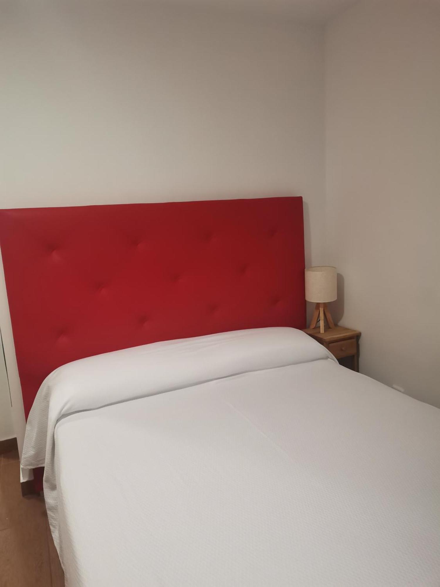Apartamento Centrico En カレーリャ エクステリア 写真